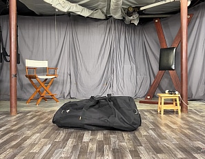 DME000122_HoodedPlaything